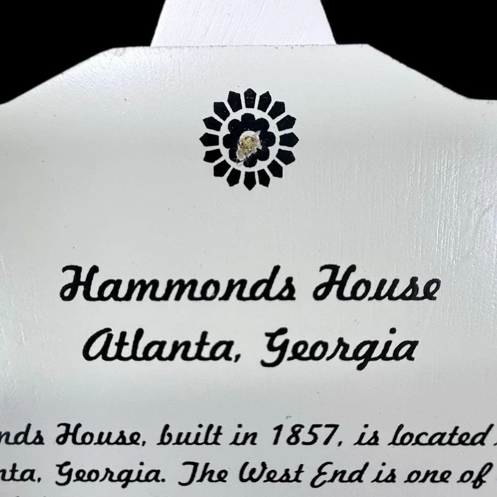 Hammond‎ House Atlanta, Georgia Shelia's Collectible House 1995 Shelf Sitter